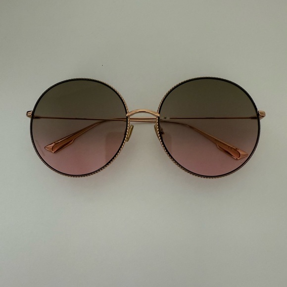 Dior Sunglasses - Picture 2 of 6